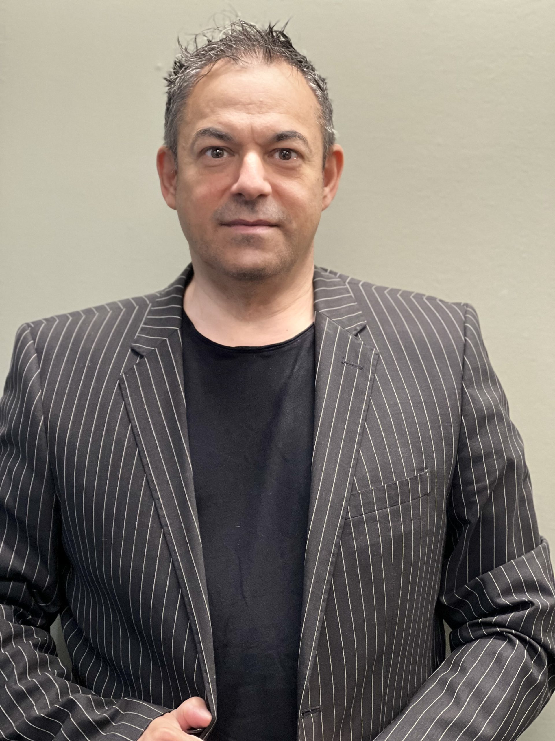 Sheldon Wolf discusses real estate lead generation on DissedMedia A Startup Story